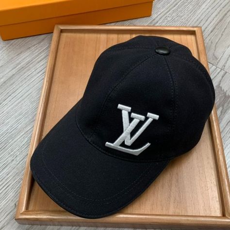 Louis Vuitton  hat baseball cap Louis Vuitton Hat, Black Baseball Cap, Louis Vuitton Accessories, Hat Baseball, Black Women Fashion, Summer Hats, Baseball Cap, Baseball Hats, Black Women