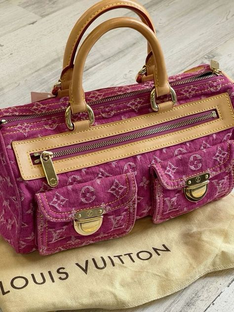 Sac Louis Vuitton, It Bags, Vintage Designer Bags, Luxury Bags Collection, Handbag Essentials, Haikou, Girly Bags, Luxury Purses, Fancy Bags