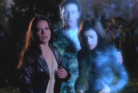 Magic Ideas, Charmed 1998, A Dogs Purpose, Charmed Tv Show, Beverly Hills Chihuahua, Playboy Logo, Charmed Tv, Holly Marie Combs, Charmed Sisters