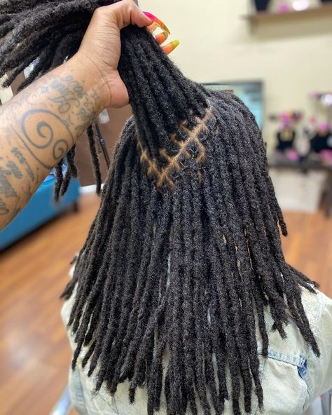 Dreads Black Women, Long Loc Styles, Two Strand Twist Hairstyles, 4c Natural Hairstyles Short, Twist Cornrows, Braided Dreadlocks, Loc Extensions, 4c Natural Hair, Mens Braids Hairstyles