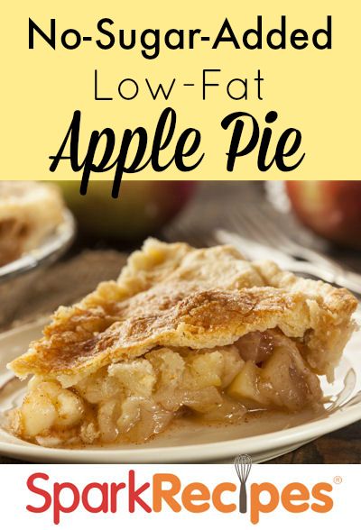 Summer's coming! THIS is the apple pie you'll want to make for every cookout and party! Low fat, no added sugar, homemade and EASY! | via @SparkPeople #food #recipe #dessert #healthy Sugar Free Apple Pie, Sugar Free Pie, Healthy Apple Pie, Apple Pie Recipe Homemade, Apple Pie Recipe Easy, Low Fat Desserts, Homemade Apple Pie, Sugar Free Baking, Sugar Free Recipes Desserts