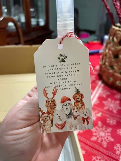 Christmas Gifts For Dog Daycare, Doggy Daycare Christmas Gifts, Christmas Gift Ideas For Dog Grooming Clients, Dog Client Christmas Gifts, Dog Groomer Gift Ideas, Dog Groomer Christmas Gift Ideas, Client Gifts Christmas, Grooming Room, Business Christmas Gifts