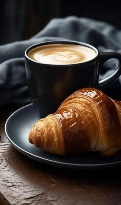 JOJADOJA. Fresh Croissant, Steaming Coffee, Coffee Shop Photography, Morning Coffee Images, Coffee Shot, Set Table, Coffee Photography, Good Morning Coffee, Photographing Food