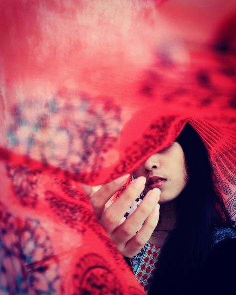 Self portrait with scarf or dupatta Scarf Portrait Photography, Scarf Portrait, Self Portrait Photography, Selfie Ideas, Photography Art, Self Portrait, Photography Poses, Portrait Photography, Art Photography