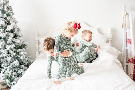 Aimee Hamilton is a baby and family photographer in McKinney, TX. The holidays are here and it's time for Chirmstas PJ minis! Fall And Christmas, Hamilton Photography, Christmas Pj, Christmas Mini Sessions, Mini Session, Christmas Minis, Mini Sessions, Christmas Pajamas, Family Photographer