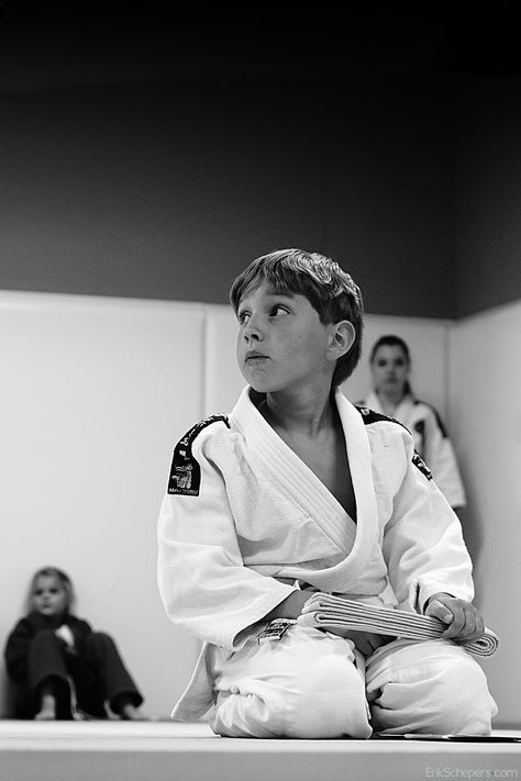 https://flic.kr/p/vvEMpU | Judo | My Son got his first grade in Judo today! www.erikschepers.com Judo Photography, Jack Hotchner, Judo Techniques, Kids Jiu Jitsu, Judo Club, Judo Training, Jiu Jitsu Girls, Taekwondo Girl, Kids Bjj