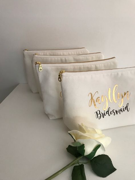 Cosmetic Bag Personalised Bridesmaid Cosmetic Pouch | Etsy Pochette Diy, Custom Makeup Bags, Personalized Cosmetic Bags, Wedding Bags, Personalized Makeup Bags, Gift Makeup, Canvas Cosmetic Bag, Custom Tote Bags, Etsy Bridesmaid Gifts