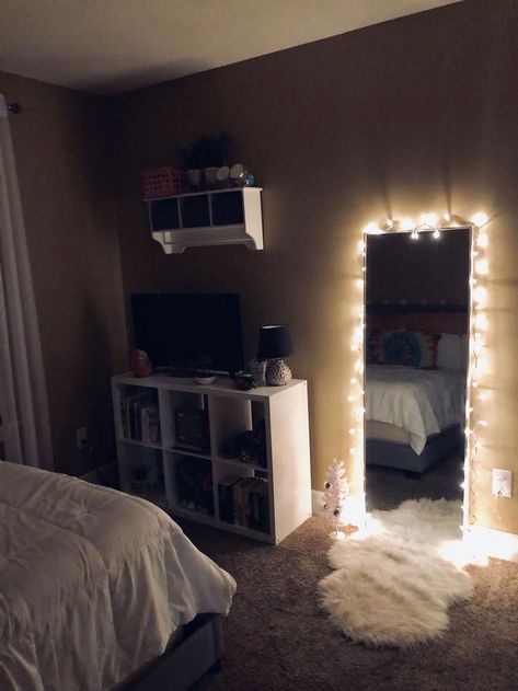 Townhome Ideas, Cool Teen Bedrooms, Teen Bedrooms, Small Room Decor, Teen Room Decor, Teen Bedroom Decor, Small Room Bedroom, Living Room Decor Apartment, Cozy Room