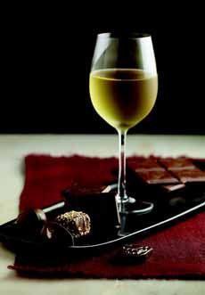 The Nibble: Chocolate and Wine Matches - Pairing Wines and Chocolates Chocolate Wine, Chocolate Pairings, Wine And Cheese Party, Wine Tasting Party, Cheese Party, Tasting Party, Wine Food Pairing, A Glass Of Wine, Wine Cheese