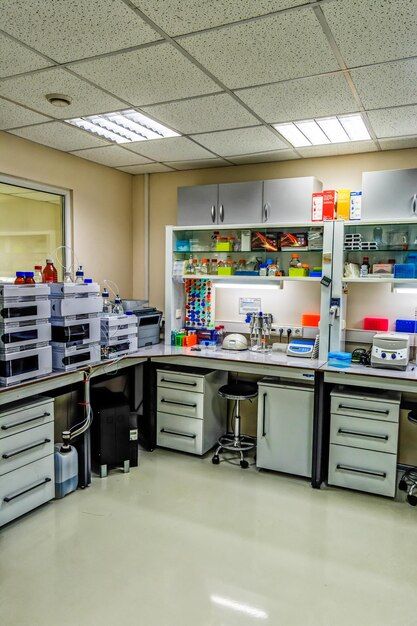 Photo research laboratory | Premium Photo #Freepik #photo #biotech #chemical #chemist #biotechnology Laboratory Background, Chemical Laboratory, Medical Laboratory Technician, Laboratory Technician, Biomedical Science, Cute Galaxy Wallpaper, Medical Laboratory, Research Lab, Home Economics