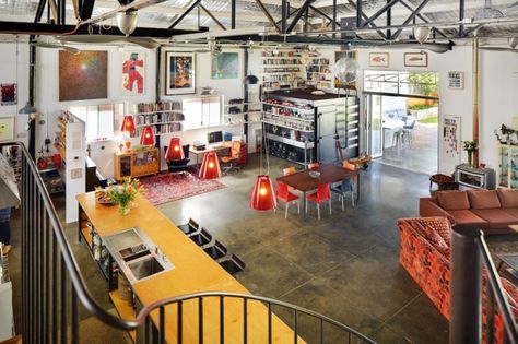 Warehouse Conversion Home, Warehouse Renovation, Warehouse Interior, Modern Warehouse, Warehouse Living, Converted Warehouse, Warehouse Conversion, Warehouse Home, Warehouse Design