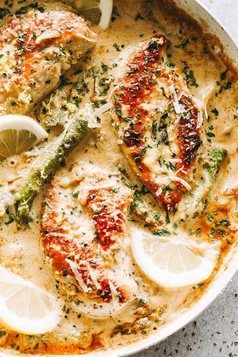 Chicken Asparagus Pasta, Easy Lemon Chicken Recipe, Chicken With Asparagus, February Recipes, Lemon Chicken With Asparagus, Chicken And Asparagus, Dinner Train, Lemon Butter Chicken, Creamy Lemon Chicken