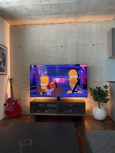 Aesthetic Chill, Tv Setup, Sculpture Candle, Tv Area, Restaurant Office, Future Apartment Decor, Bedroom Setup, Home Decor Ideas Bedroom, V Ray