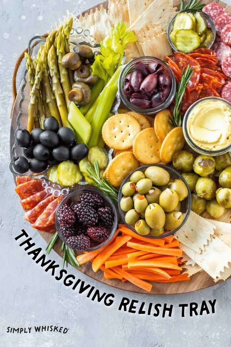 Relish Trays Ideas Parties, Veggie Relish Tray Ideas, Non Traditional Thanksgiving Sides, Relish Tray Christmas, Relish Tray Ideas Parties, Relish Tray For Thanksgiving, Relish Tray Ideas For Christmas, Christmas Relish Tray, Fancy Relish Tray Ideas