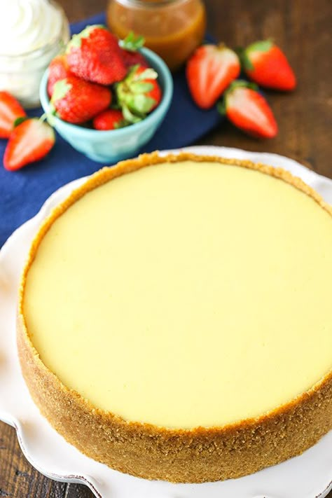 No Fail Cheesecake Recipe, Cheesecake Recipes Easy Homemade, Perfect Cheesecake, The Best Cheesecake, Cheesecake Recipes Classic, Cookie Recipes Unique, Cake Recipes Easy Homemade, Cake Mix Cookie Recipes, Baked Cheesecake Recipe