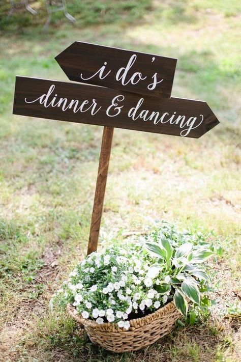 Rustic wedding sign and wildflowers wedding decor / http://www.himisspuff.com/rustic-wedding-signs-ideas/8/ Wooden Wedding Signs, Rustic Wedding Signs, Custom Wedding Signs, Farmhouse Wedding, Wooden Wedding, Wedding Guide, Wedding Signage, House Wedding, Rustic Wedding Decor