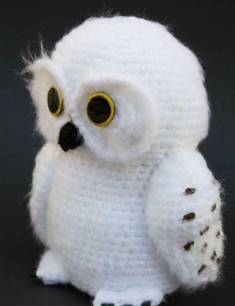 Owl Crochet Pattern Free, Hedwig Owl, Harry Potter Crochet, Harry Potter Owl, Crochet Owls, Owl Crochet Patterns, Crochet Animal Amigurumi, Crochet Birds, Pola Amigurumi