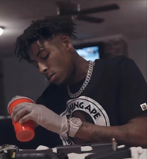 Youngboy Never Broke Again Aesthetic, Nba Youngboy Aesthetic, Youngboy Pfp, Nba Youngboy Outfits, Youngboy Outfits, Youngboy Nba, Dc Banner, Lil Top, Joe Budden