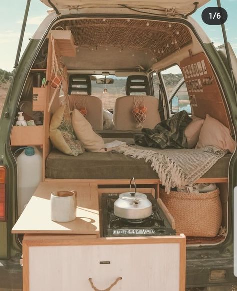 Mini Van Decoration Ideas, Micro Van Conversion, Mini Van Camper Conversion, Volkswagen Van Interior, Van With Two Beds, Small Campervan Interior, Van Bed Aesthetic, Aesthetic Camper Van, Volkswagen Camper Van Aesthetic