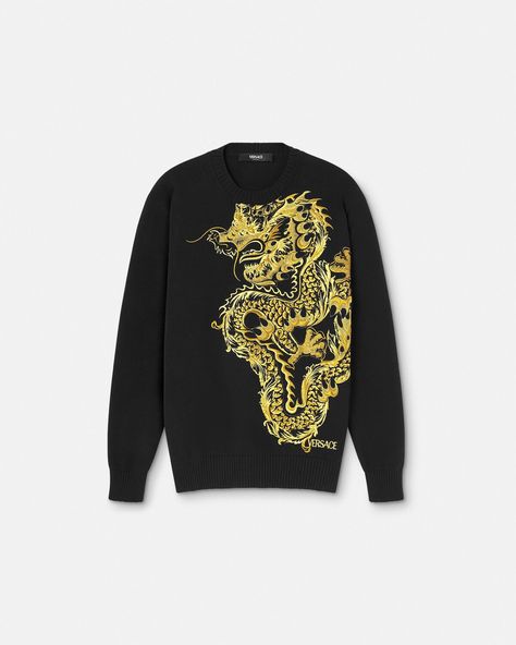 Dragon Sweater, High Fashion Clothing, Luxury Clothes Men, Versace Logo, Versace Home, High Fashion Outfits, Year Of The Dragon, Gianni Versace, Luxury Clothing