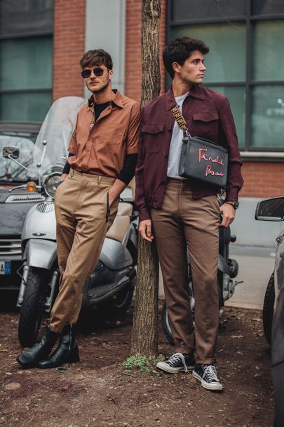 Milan Fashion Week Men's Street Style | British Vogue Milan Fashion Week Men, Street Style Photography, Look Grunge, Mens Fashion Rugged, Milano Fashion Week, Men Style Tips, Men Street, Street Style Inspiration, Two Men