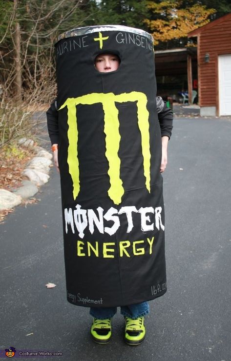 That takes HALOOWEEN MONSTERS TO A WHOLE NEW LEVEL! Monster Energy - Homemade Halloween Costume Boy Costume Ideas, My Crazy Good Life, Bakugou And Uraraka, Diy Haunted House Props, Diy Halloween Games, Monster Costumes, Monster Energy Drink, Costume Works, Homemade Halloween Costumes