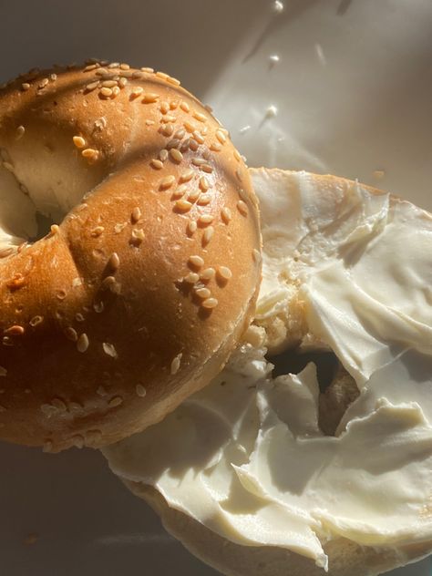 Everything Bagel With Cream Cheese, Cream Cheese Bagel Aesthetic, Bagel And Cream Cheese Aesthetic, Cream Cheese Aesthetic, Bagel Aesthetics, Bagel And Cream Cheese, Cream Cheese Bagel, Bagel With Cream Cheese, School Wishlist