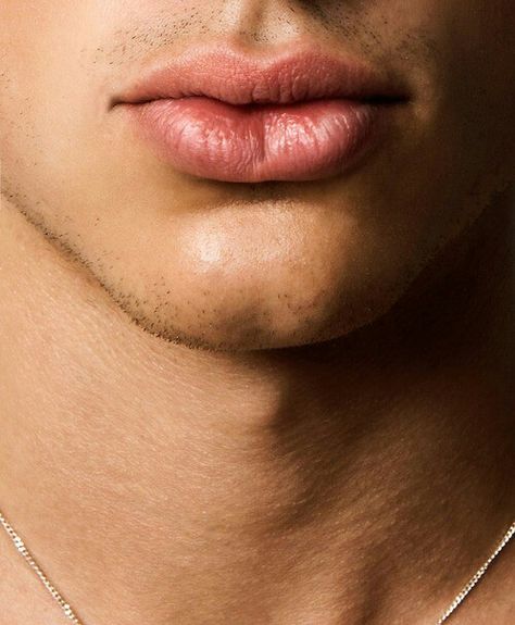 He will have those kissable lips! Blue Lips, Ombre Lips, Le Male, Lips Drawing, Kissable Lips, Perfect Lips, Male Form, Beautiful Lips, Male Face