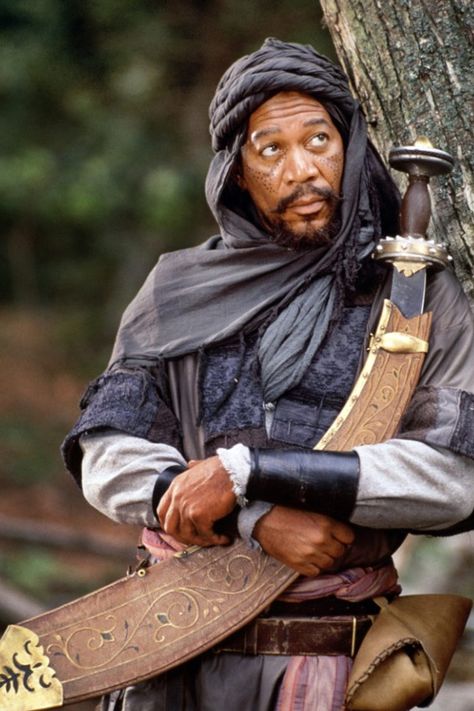 Morgan Freeman as Azeem, a character from the film - "Robin Hood: Prince of Thieves". #RobinHood #KevenCostner #MorganFreeman Robin Hood Prince Of Thieves, Prince Of Thieves, The Shawshank Redemption, Morgan Freeman, Movies And Series, Kevin Costner, John Travolta, Medieval Clothing, Fantasy Male