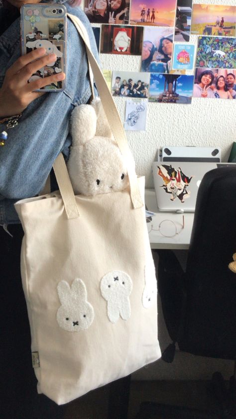 Miffy Tote Bag, Tote Bag Patters, Cute Canvas, What In My Bag, Diy Tote Bag, Cute Tote Bags, Cute Diys, Cute Bags, Sewing Ideas