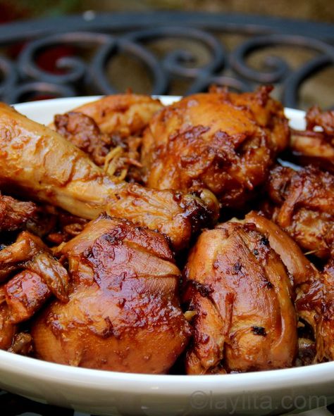 Fritada de gallina or Ecuadorian braised chicken - Laylita's Recipes Honduran Recipes, Ecuadorian Food, South American Recipes, Braised Chicken, Braised Pork, Pork Dishes, International Recipes, Grilled Chicken, How To Cook Chicken