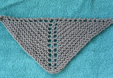 Free Knit Shawl Patterns, Comfort Shawl, Blanket Squares, Shawl Knitting, Beginner Knitting, Knitting Tips, Freebie Friday, Triangle Shawl, Prayer Shawl