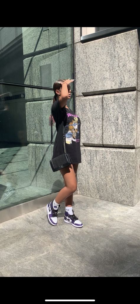 Womens Jordans Outfit Summer, Shorts And Jordans Women, Jordan Outfits Womens Summer, Jordan 1 Purple Outfit, Purple Shoe Outfits, Court Purple Jordan 1 Outfit Women, Jordan 1 With Shorts, Shorts With Jordans Outfits, Purple Jordan Outfits