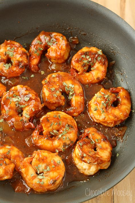 Spicy+Beer+Shrimp Beer Shrimp, Quick Dishes, Shrimp Dishes, Shrimp Recipe, Beer Recipes, Think Food, Baked Sweet Potato, Sea Food, Fish Dishes