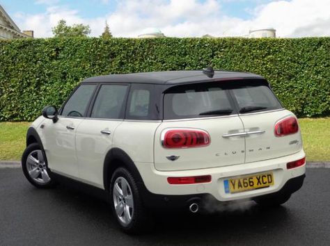 Mini Cooper D 2.0 Clubman Diesel Pepper White White Mini Cooper, Mini Cooper D, 2023 Wishlist, Mini Cooper Clubman, Mini Copper, Creative Wedding Gifts, Suv For Sale, Mini Cooper Countryman, I Believe In Angels