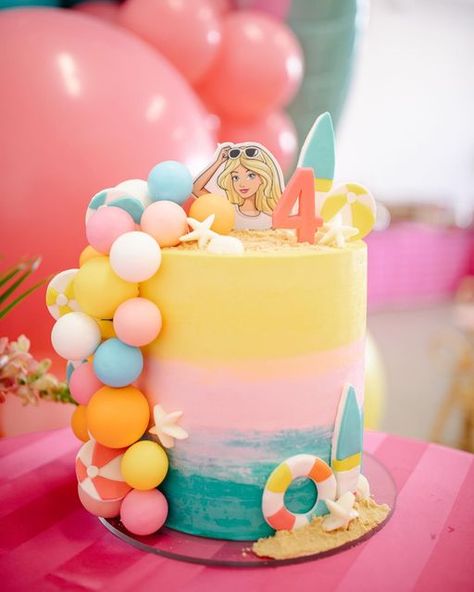 Barbie Malibu Birthday Party Cake, Barbie Beach Cake, Malibu Barbie Cake Ideas, Barbie Macarons, Malibu Barbie Birthday Cake, Barbie Pool Party Cake, Barbie Pool Cake, Malibu Barbie Cake, Pool Party Cake Ideas