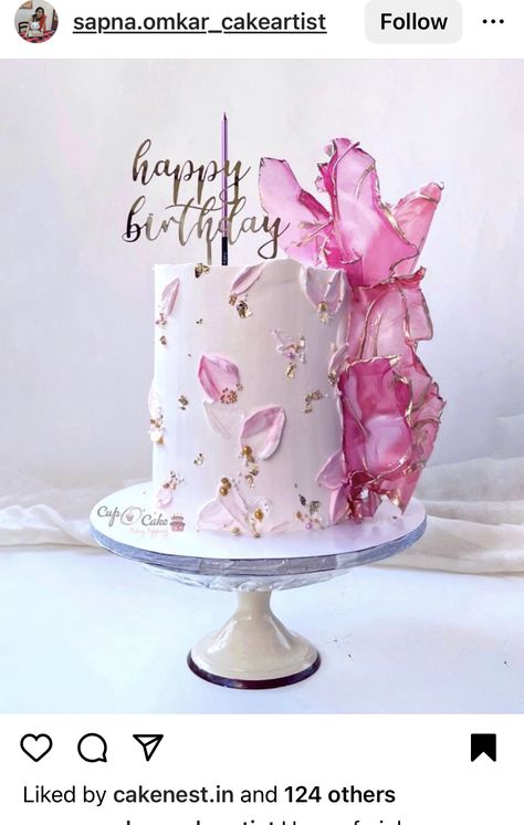 Sculpted Cakes, Cream Cakes, Decorating Videos, Creative Birthday Cakes, Creative Birthday, Baptism Cake, Cake Decorating Videos, Elegant Cakes, Paper Cake