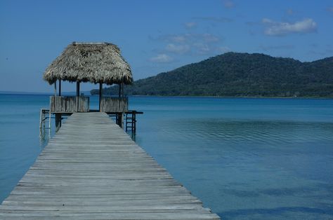 Lago Petén Itza  Foto: INGUAT Guatemala Travel, Travel Agency, Guatemala, Gazebo, Places To Visit, Outdoor Structures, Travel, Quick Saves