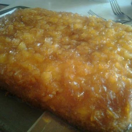 PINEAPPLE UPSIDE DOWN CAKE..EASY PEASY Recipe - (4.3/5) Fruit Cups Ideas, Recipes With Crushed Pineapple, Pineapple Upside Cake, Box Cake Recipes, Box Cakes, Cups Ideas, Easy Peasy Recipes, Pineapple Recipes, Cake Easy