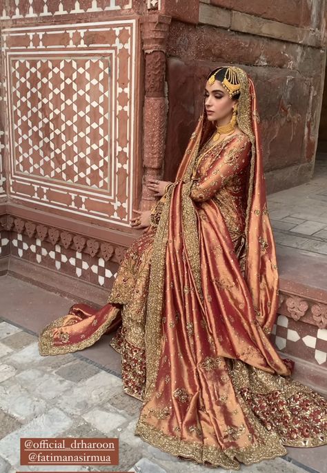 Red Bridal Dress, Desi Wedding Dresses, Asian Bridal Dresses, Asian Wedding Dress, Bridal Lehenga Collection, Desi Bride, Latest Bridal Dresses, Bridal Dresses Pakistan, Pakistani Wedding Outfits