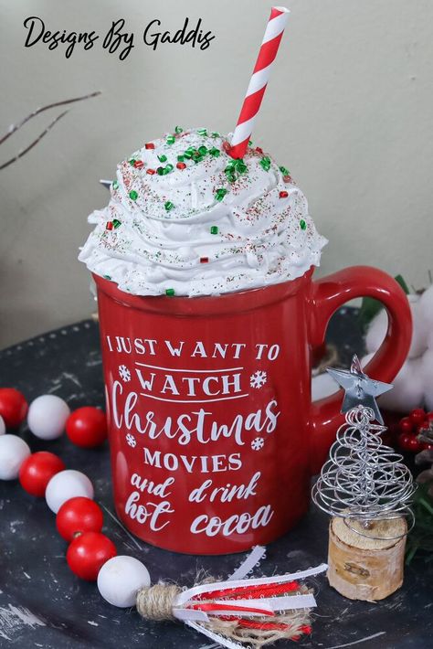 I have been seeing all these cute little toppers for mugs. I've seen (and tried) the marshmallow topper so I thought I would try a Whipped Cream topper. Step 1. Outline the Base I used a piece of cardboard. You could you foam board. I placed the mug I wanted the topper to fit on and outlined it using a pencil. Step 2. Cut the Base I cut around the outline. I cut just inside of the line. Step 3. Whipped Cream Middle I used a large styrofoam ball from Dollar Tree a… Beads Candy, Terracotta Flower Pots, Watch Christmas Movies, Styrofoam Ball, Christmas Swags, White Glue, Antique Christmas, Paper Straws, Green Glitter