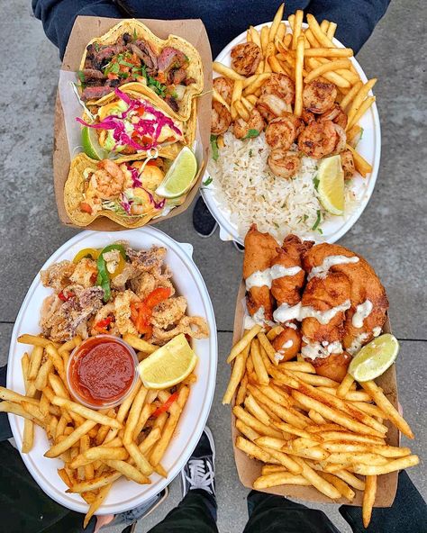 When your meal prepping consists of FISH TACOS, FISH & CHIPS and TACOS🤪🔥. ��� Tacos Fish, Chips Food, Shrimp Tacos, Chips Recipe, Bacon Recipes, Meal Prepping, Fish Tacos, Soul Mate, Fish And Chips