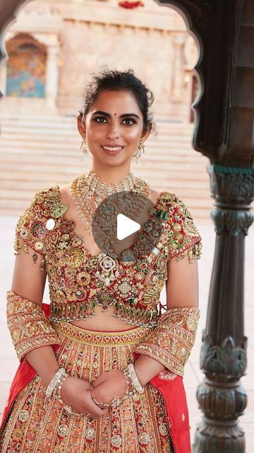 Exclusive Saree Blouse Designs, Isha Ambani, Jadau Jewellery, Vogue India, Vogue Fashion, Saree Blouse Designs, Saree Wedding, Saree Blouse, Blouse Designs