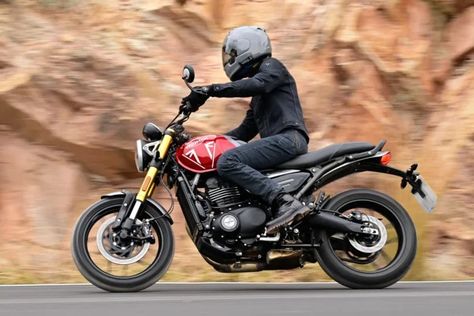 2024-triumph-speed-400-review-1 Triumph Speed 400, Triumph 400, Motorbike Shed, Motorcycle Garage, Fast Facts, Moto Style, The Fold, Street Bikes, Fuel Economy