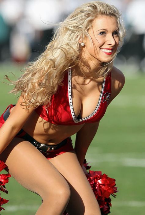 AP Buccaneers Cheerleaders, Swimwear Photoshoot, Model Warships, Ice Girls, Hilarious Photos, Dallas Cowboys Cheerleaders, Nfl Cheerleaders, Nfl Fans, Jacksonville Jaguars