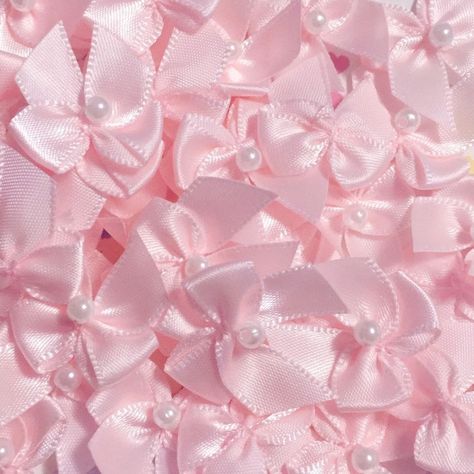 Pink Princess Aesthetic, Cute Images For Wallpaper, Soft Pink Theme, Pretty Pink Princess, Baby Pink Aesthetic, Pink Pin, Pink Bows, Pastel Pink Aesthetic, Pink Girly Things