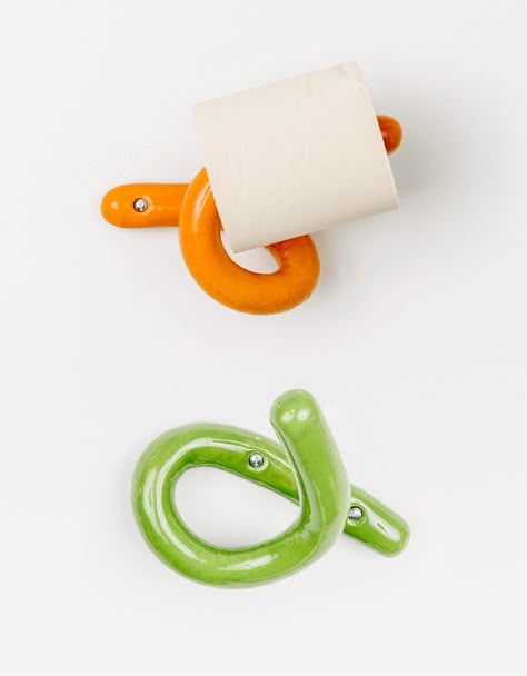 Cute Toilet Paper Holder, Clay Toilet Paper Holder, Cool Toilet Paper Holder, Ceramic Toilet Paper Holder, Toilet Paper Holder Ideas, Toilet Paper Hanger, Bathroom Decor Beach Theme, Funny Toilet Paper Holder, Beach Theme Bathroom Decor