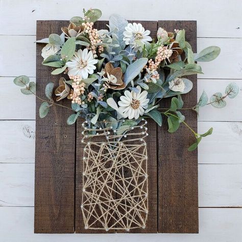 Design Outline, Cheap Wall Decor, Diy Wand, Wood Pallet Wall, Jar Design, Craft Wood, Entryway Wall, Wood Flowers, Creative Workshop