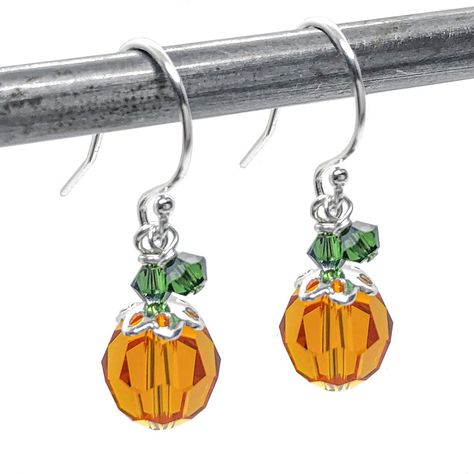 Christmas Jewelry Diy, Earring Kit, Jewelry Making Kits, Pumpkin Earrings, Jewelry Kits, Homemade Jewelry, Holiday Earring, Halloween Earrings, Fall Jewelry