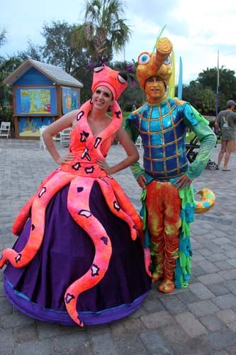 Costumes for Rainbow Fish – ActOutStories Rainbow Fish Costume, Finding Nemo Costume, Under The Sea Costumes, The Little Mermaid Musical, Nemo Costume, Octopus Costume, Sea Costume, Carnaval Outfit, Fish Costume